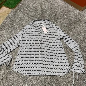 Candies Button Down Chevron Chiffon Tie Sleeves Size L long sleeve NWT See Note